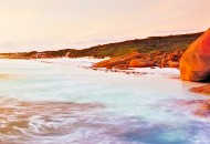 Neal Pritchard: A photo of Lucky Bay Esperance WA with multi coloured water